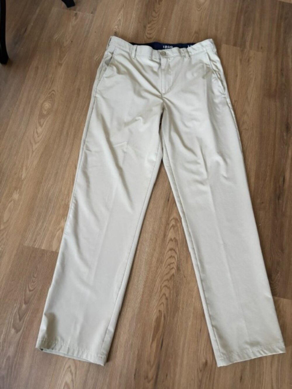 Izod Mens Beige Flat Front Mid Rise Golf Pants EUC 34x34